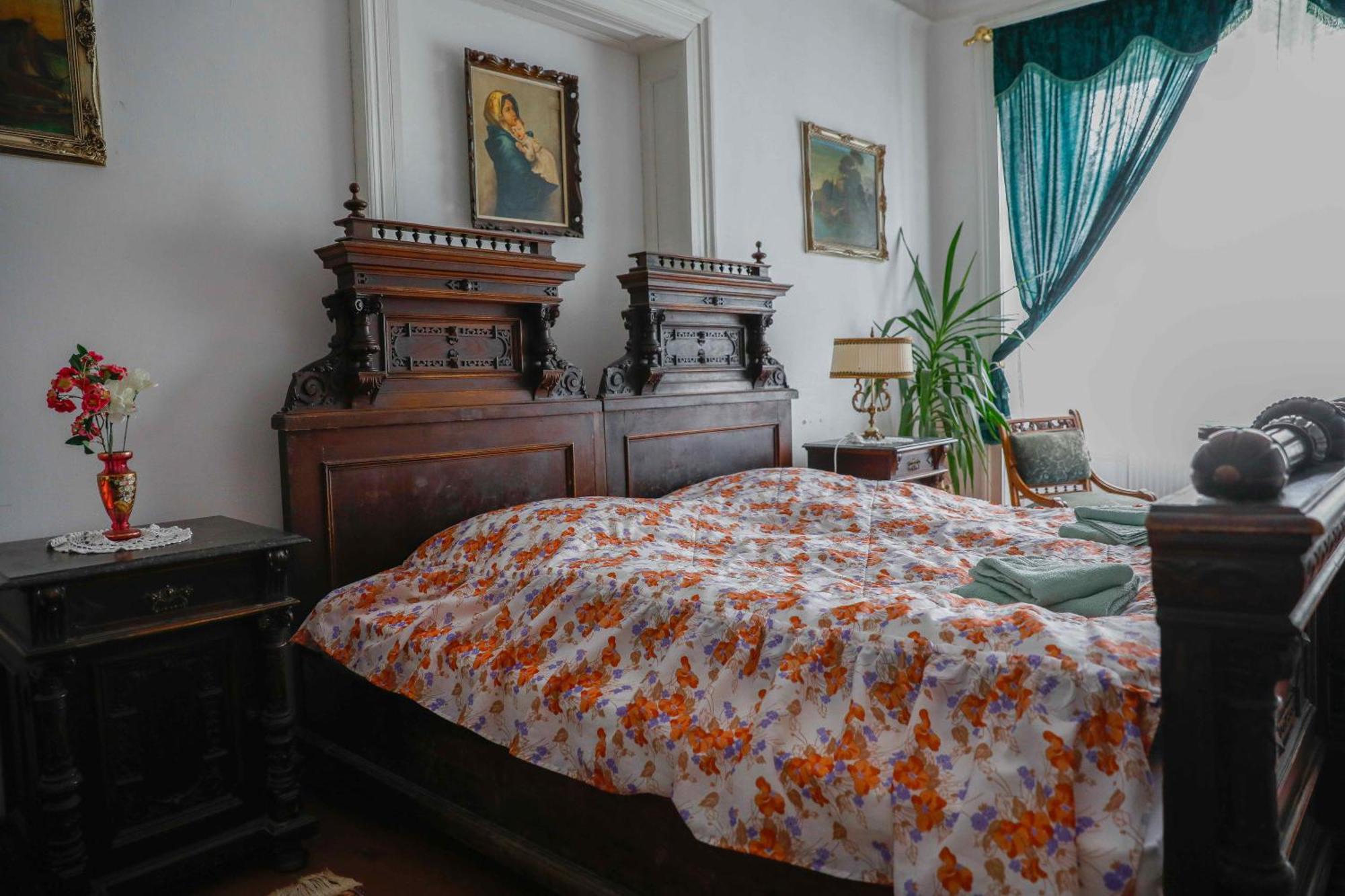 Zamek Usobi Daire Dış mekan fotoğraf